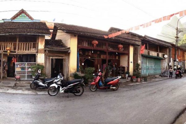 ngôi nhà cổ ở Đồng Văn