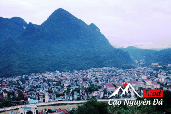 Núi Cấm Sơn điểm du lịch hấp dẫn, vùng đất linh thiêng của tp Hà Giang