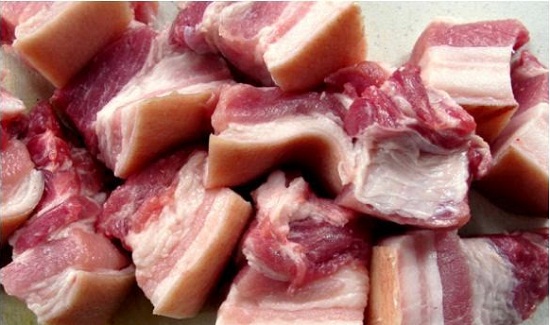 Cách làm thịt lợn xào xả ớt cay ngon đậm đà cho bữa cơm gia đình